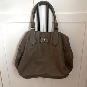 Marc Jacobs. Handbag. Tan. Gently used.